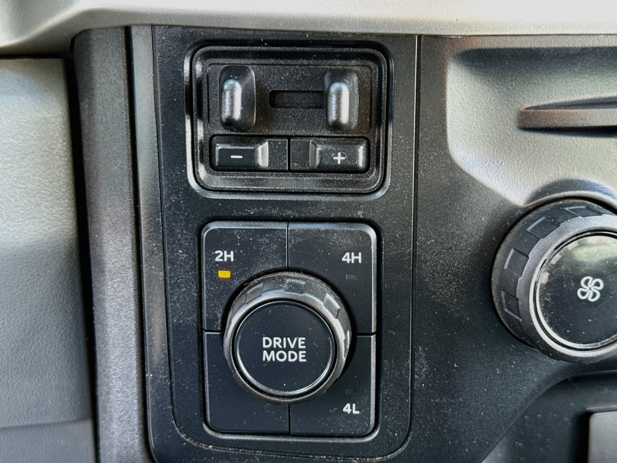2024 Ford F-250 Super Duty XLT - Photo 18