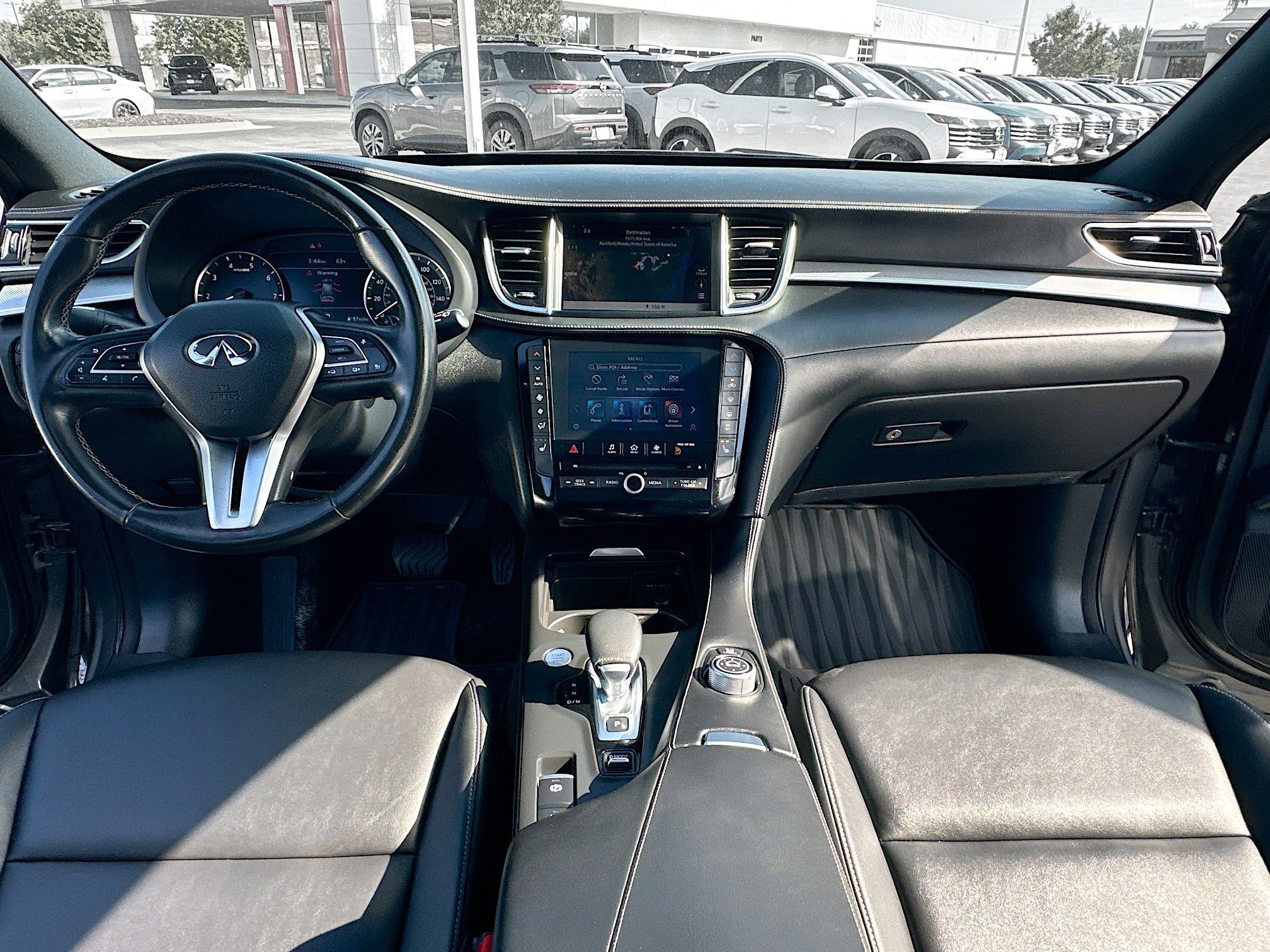 2020 Infiniti QX50 Essential AWD photo 3