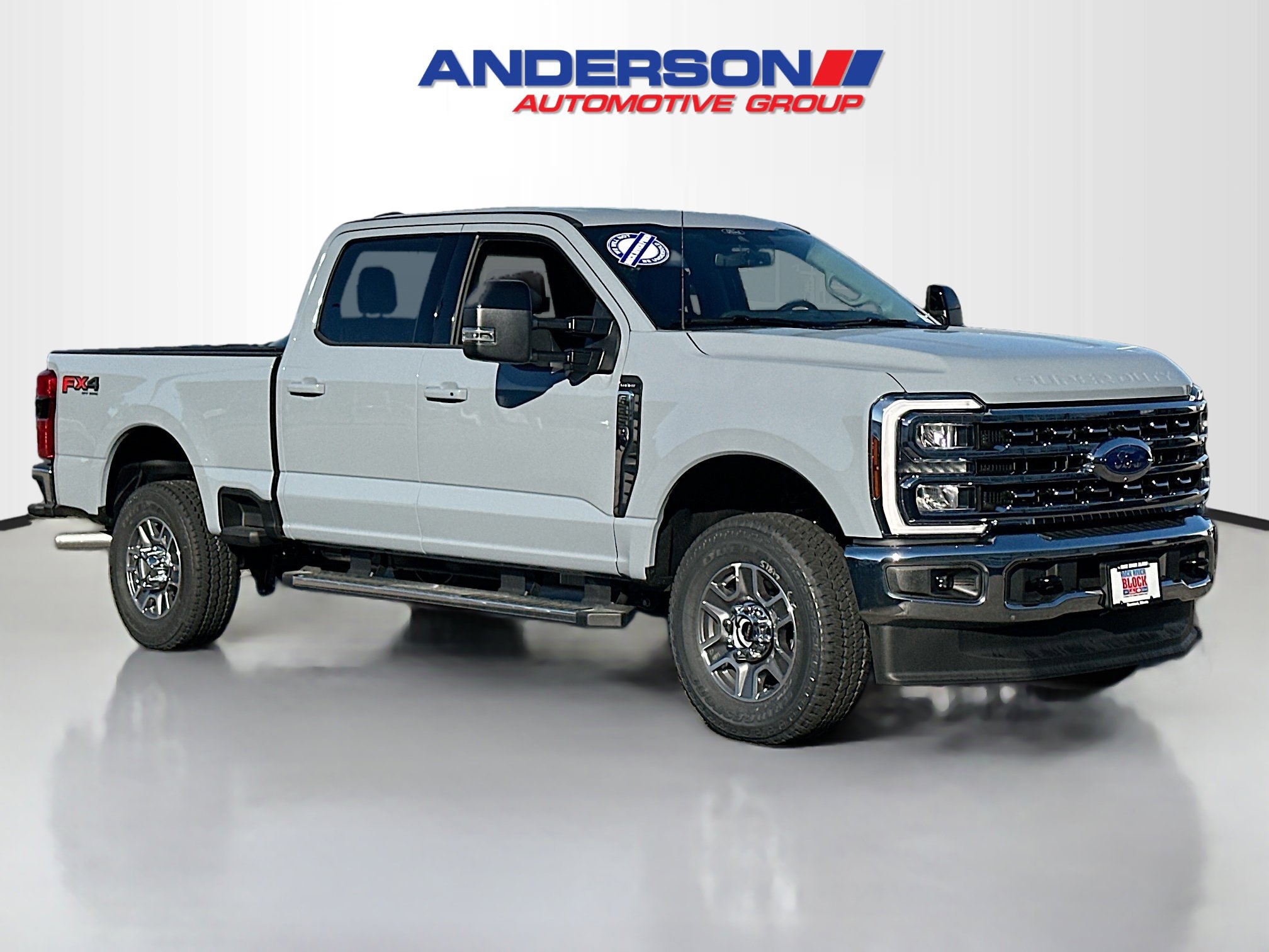 2026 Ford F-350 Super Duty Lariat's photo