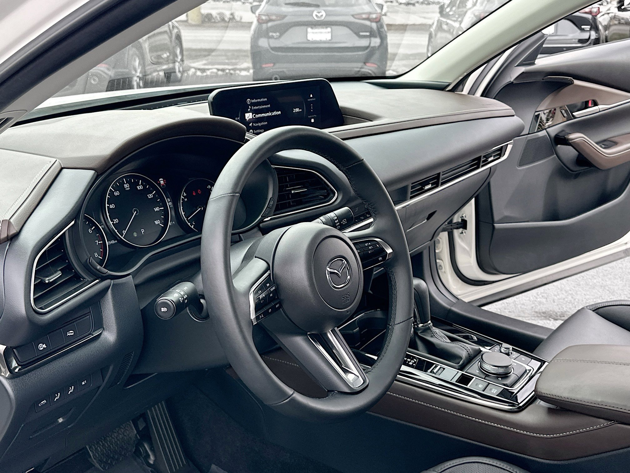 2025 Mazda CX-30 2.5 S Premium photo 4