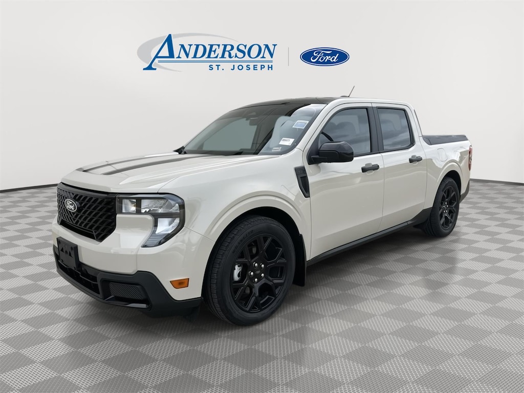 Used 2025 Ford Maverick XLT Truck SuperCrew