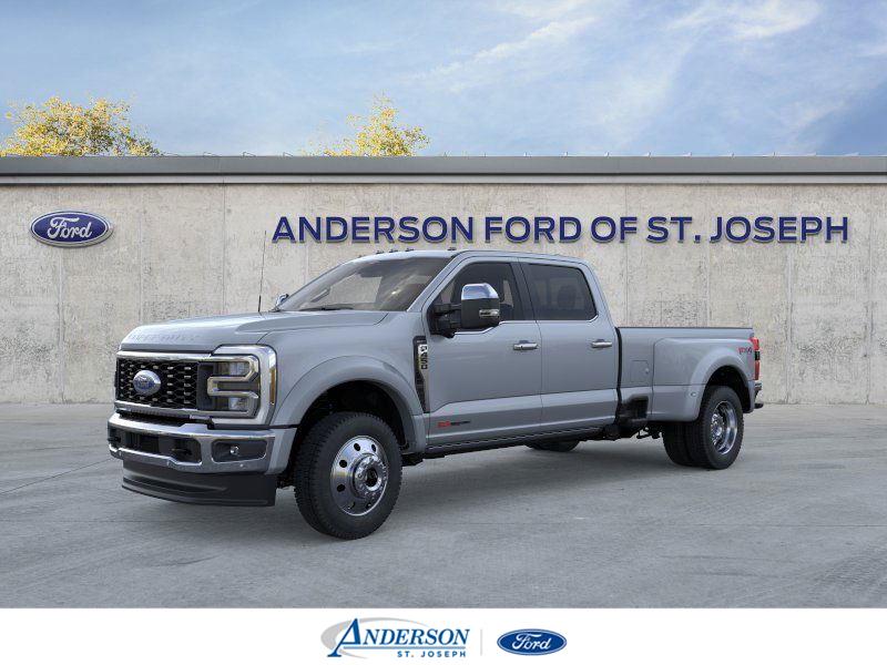 2026 Ford F-450 Super Duty Lariat's photo