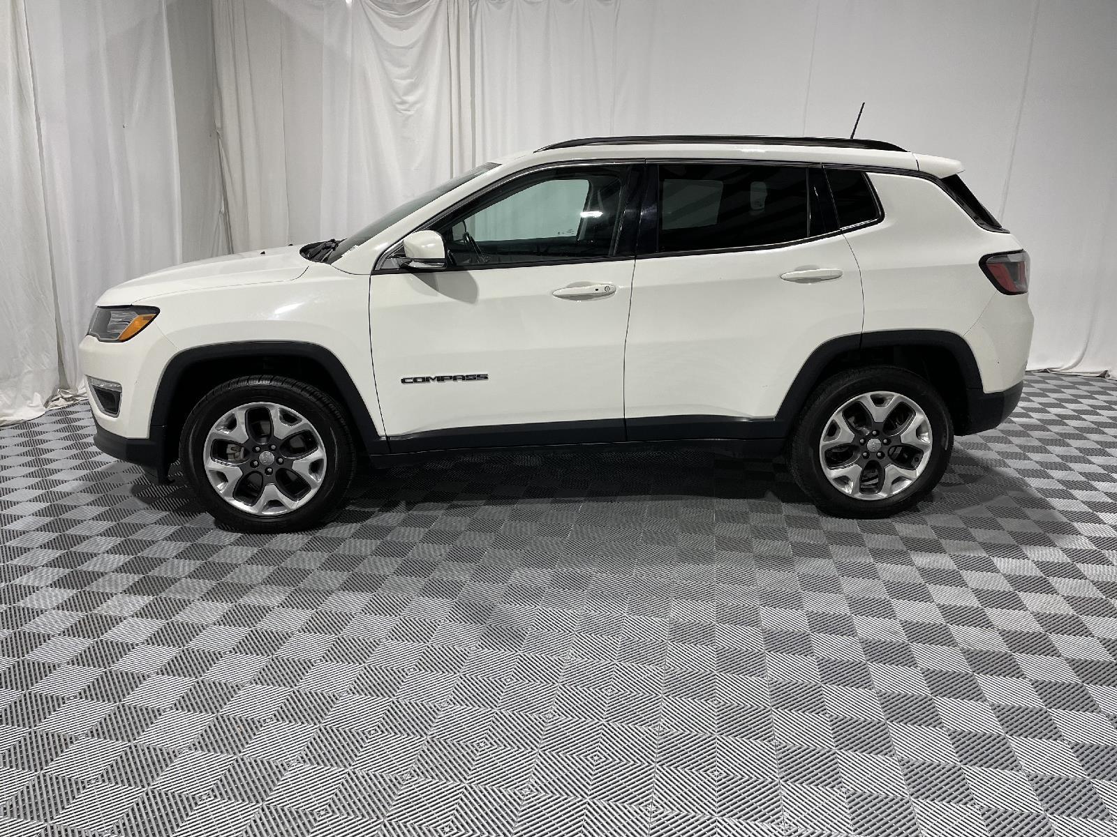 Used 2019 Jeep Compass Limited with VIN 3C4NJDCB6KT854617 for sale in Saint Joseph, MO