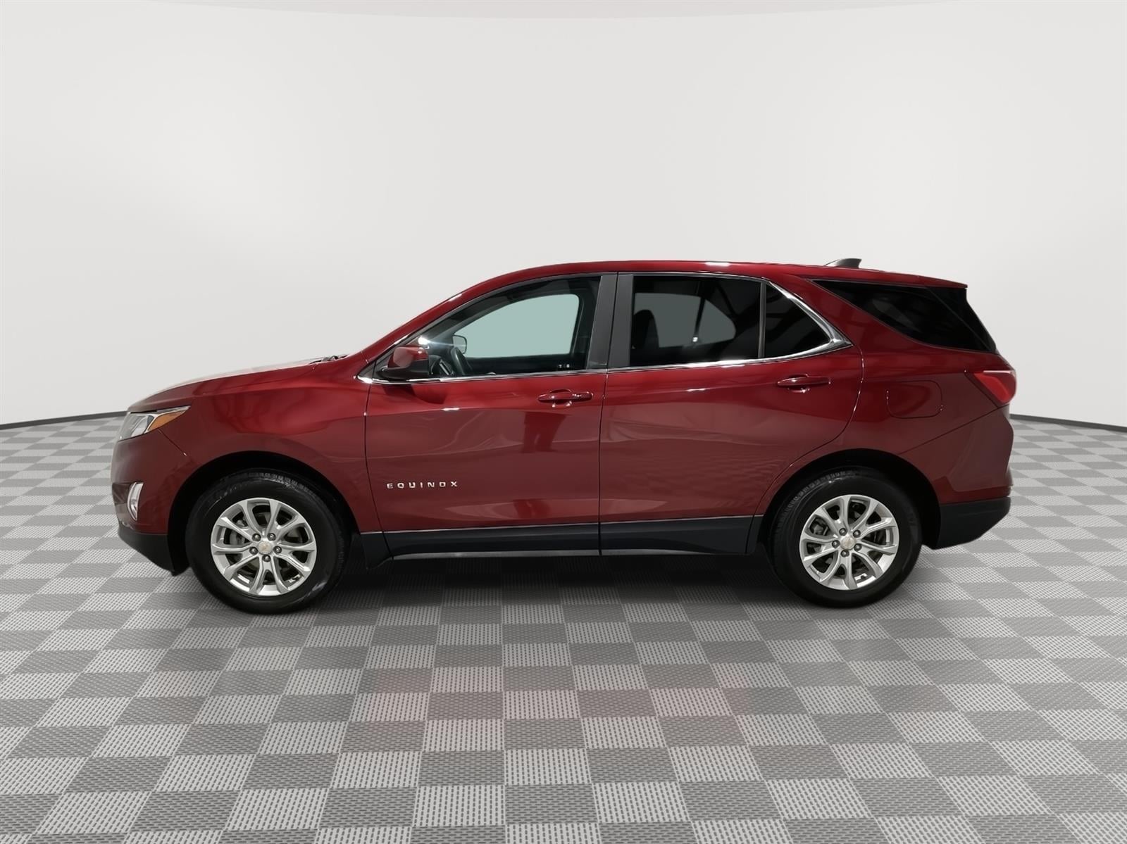 Used 2021 Chevrolet Equinox LT with VIN 2GNAXUEV3M6109407 for sale in Kansas City