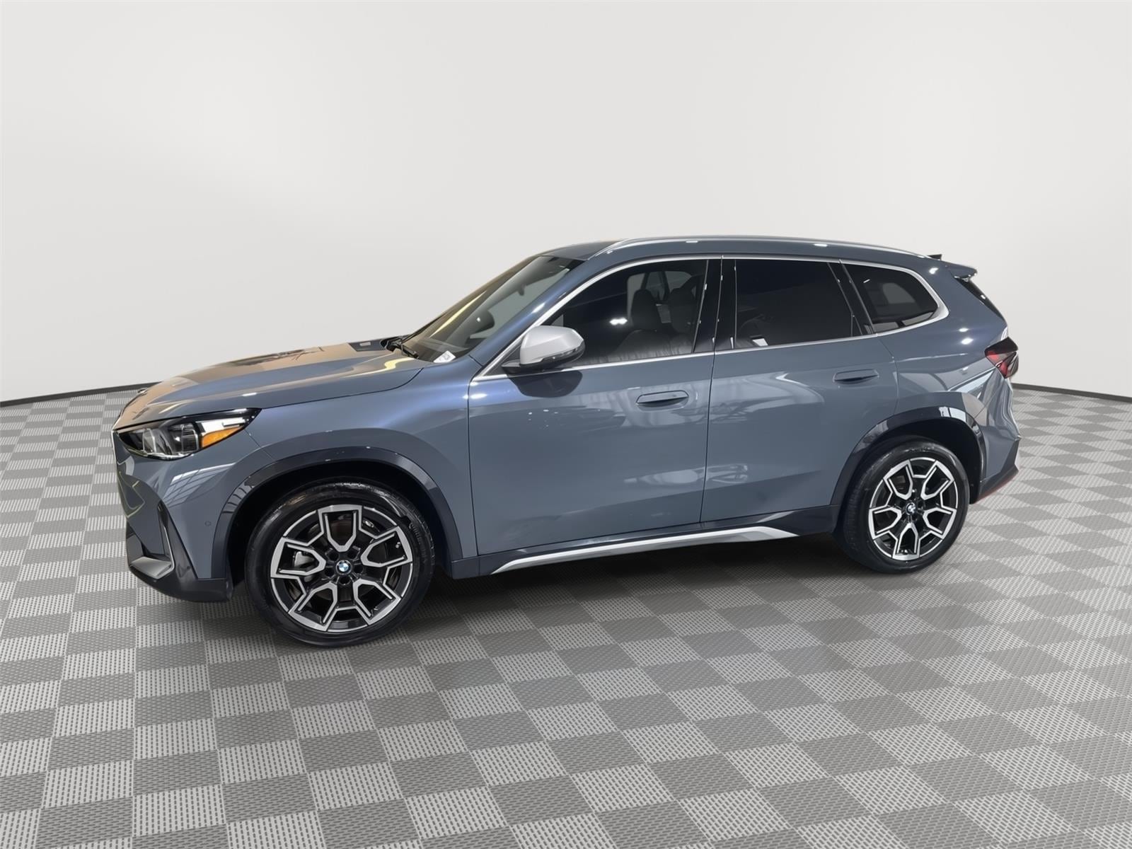 Used 2023 BMW X1 28i with VIN WBX73EF0XP5Y05420 for sale in Kansas City