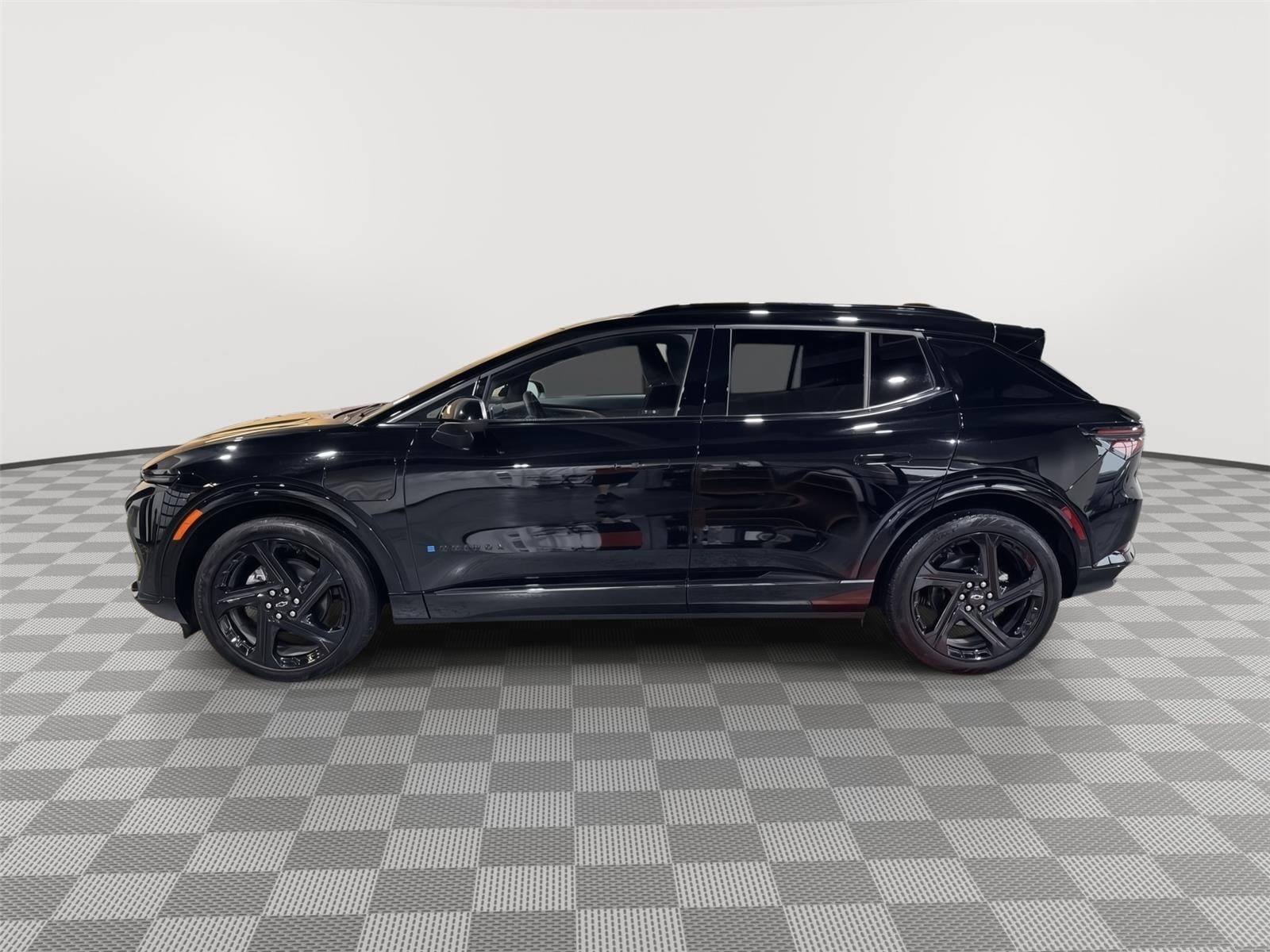 Used 2025 Chevrolet Equinox EV RS with VIN 3GN7DSRP8SS224375 for sale in Lincoln, NE