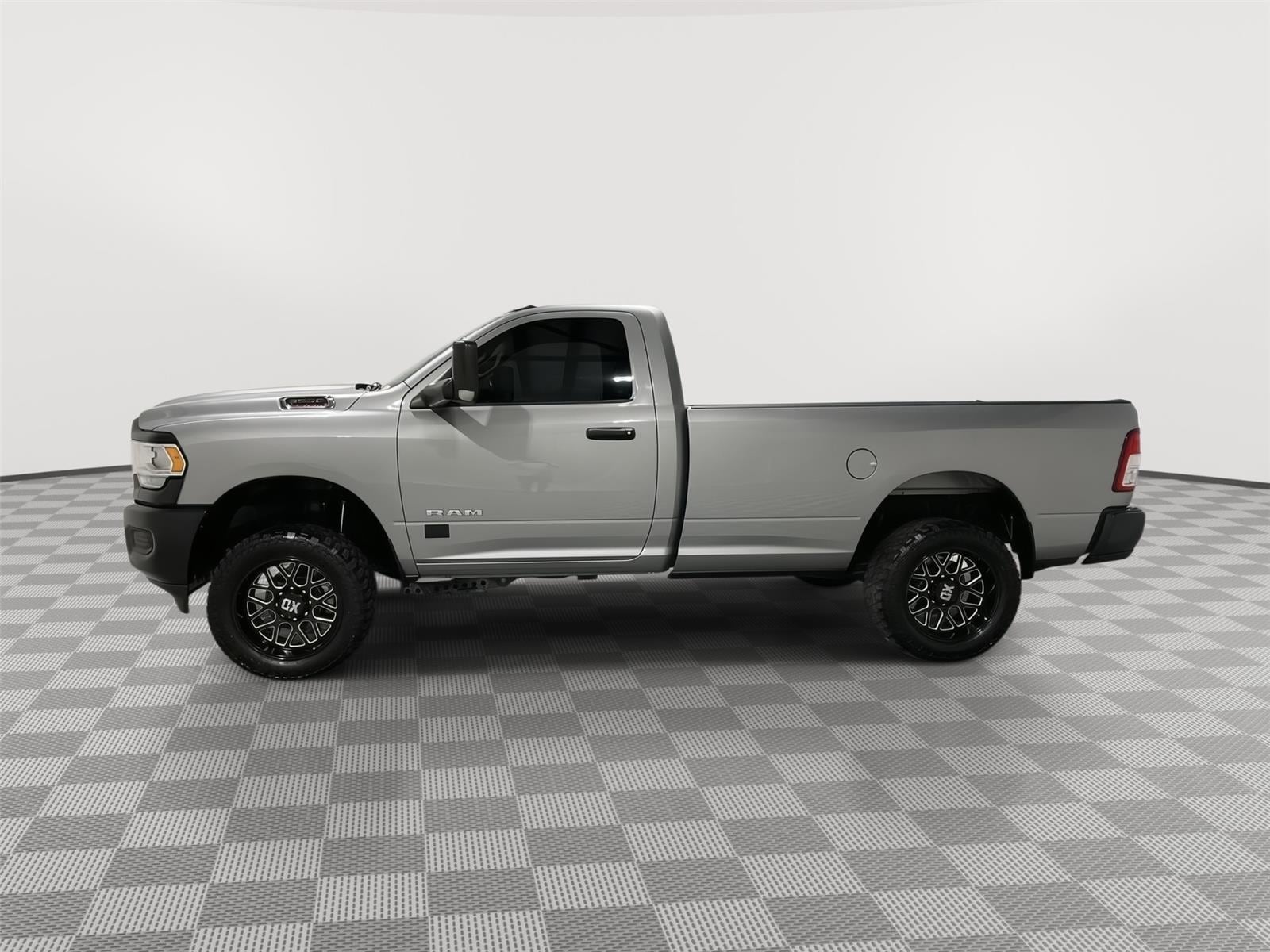 Used 2019 RAM Ram 3500 Pickup Tradesman with VIN 3C63R3AJ9KG678117 for sale in Kansas City