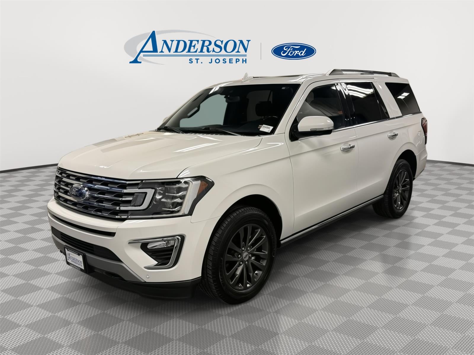 2020 Ford Expedition Limited's photo