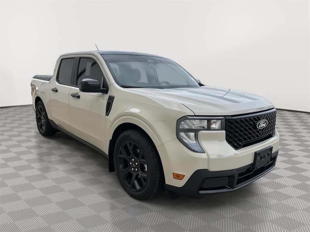 Used 2025 Ford Maverick XLT Truck SuperCrew