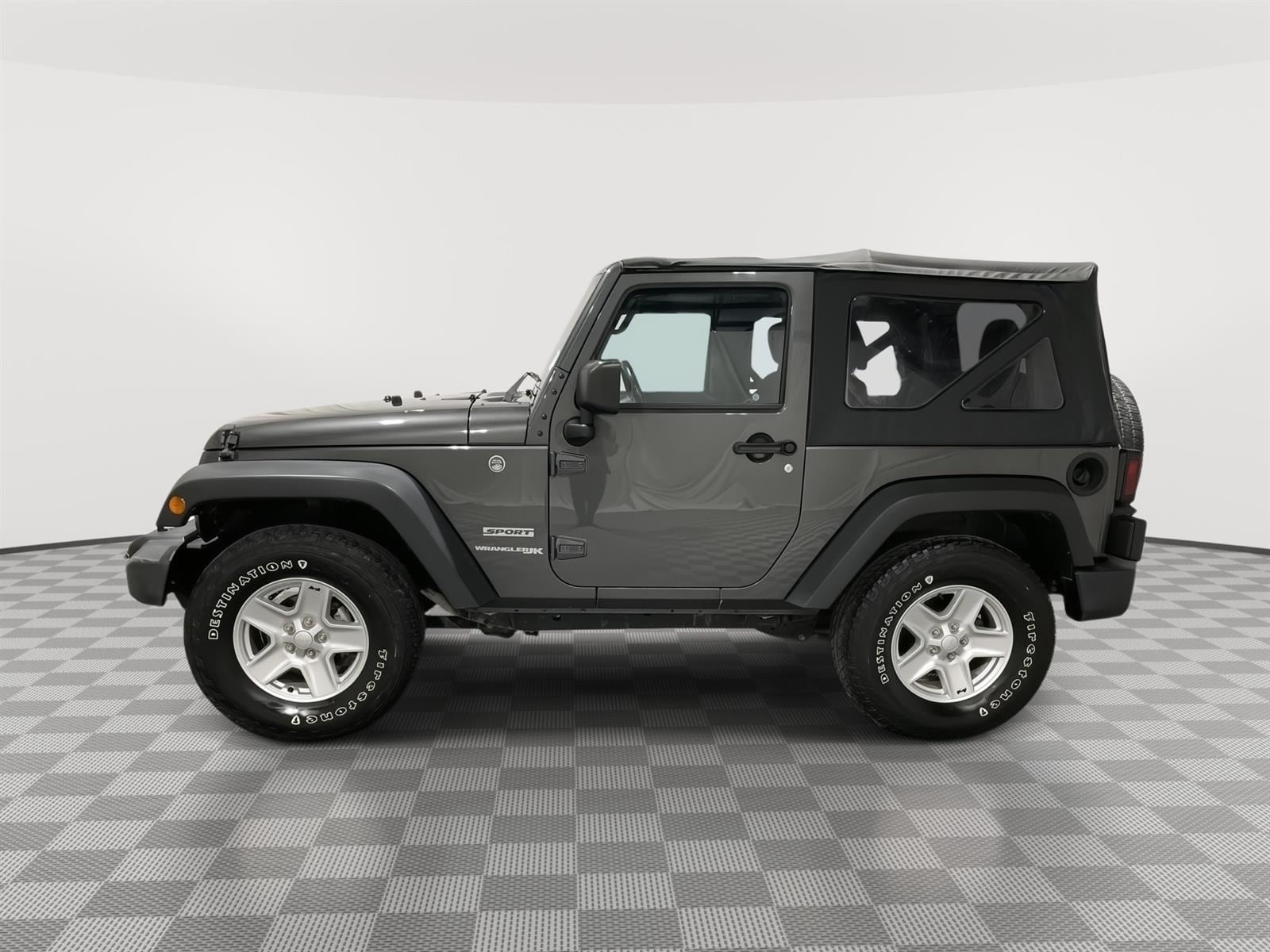 Used 2018 Jeep Wrangler JK Sport S with VIN 1C4AJWAG8JL805888 for sale in Kansas City