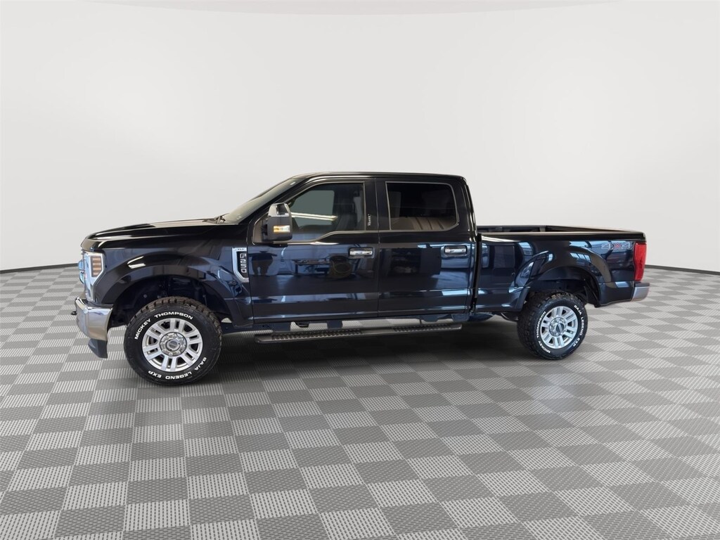 Used 2019 Ford F-250 Super Duty XLT Truck Crew Cab