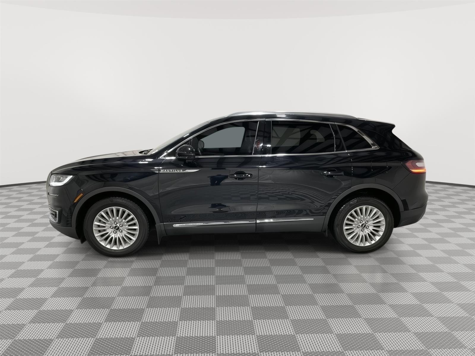 Used 2019 Lincoln Nautilus Base with VIN 2LMPJ8J99KBL47447 for sale in Saint Joseph, MO