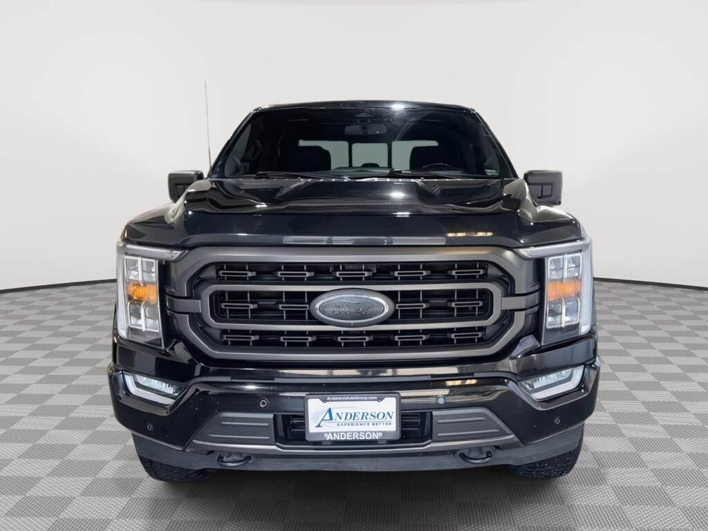 Used 2021 Ford F-150 XLT Truck SuperCrew Cab