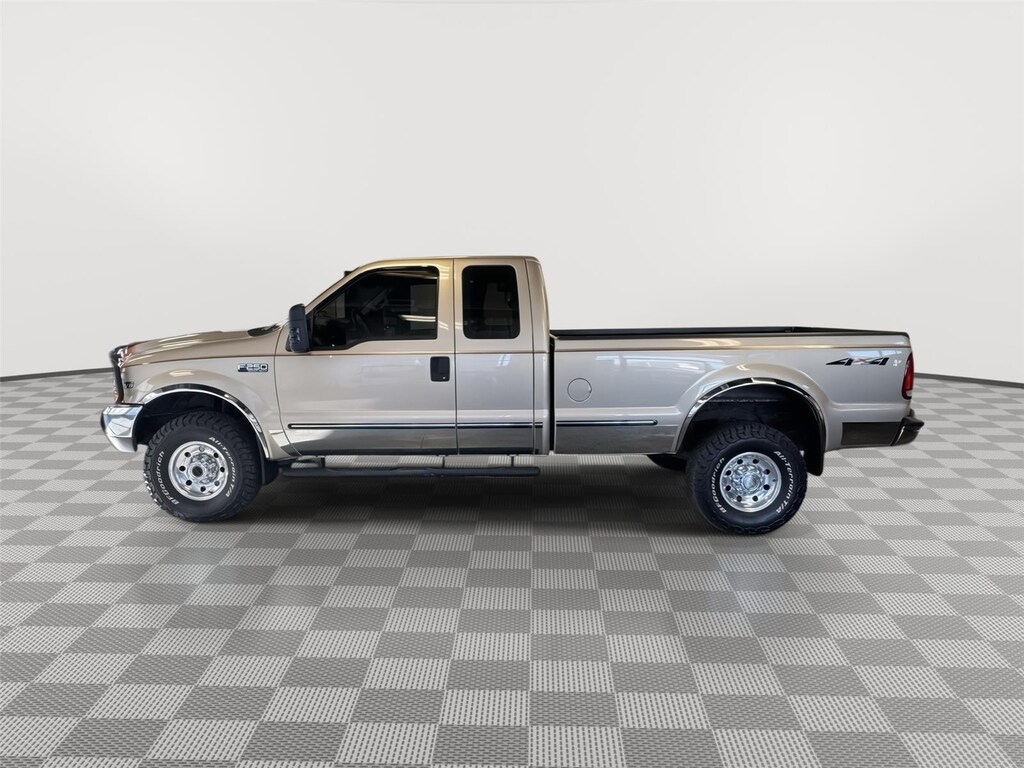 Used 1999 Ford Super Duty F-250 XLT Truck Super Cab