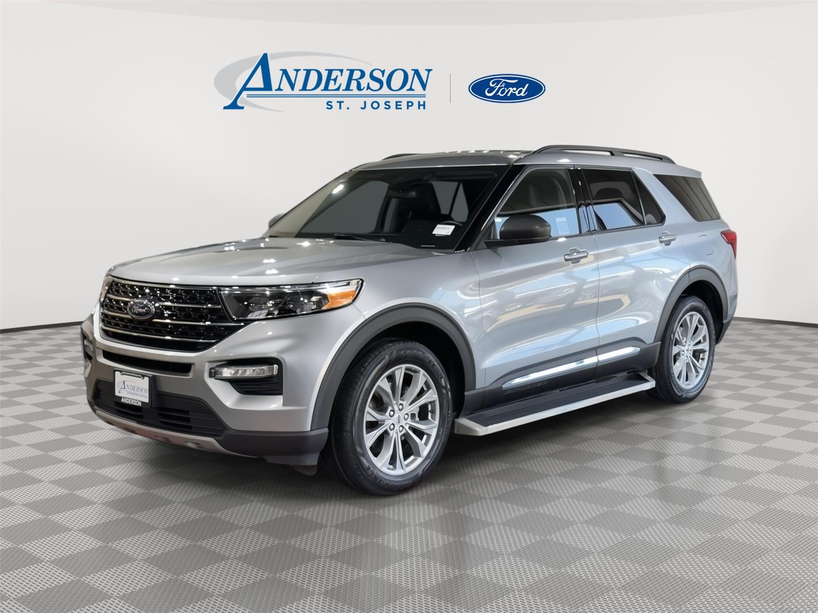Used 2023 Ford Explorer XLT with VIN 1FMSK8DHXPGB77976 for sale in Kansas City