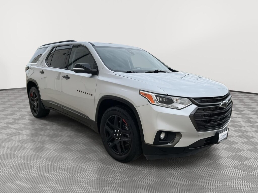 Used 2021 Chevrolet Traverse Premier SUV