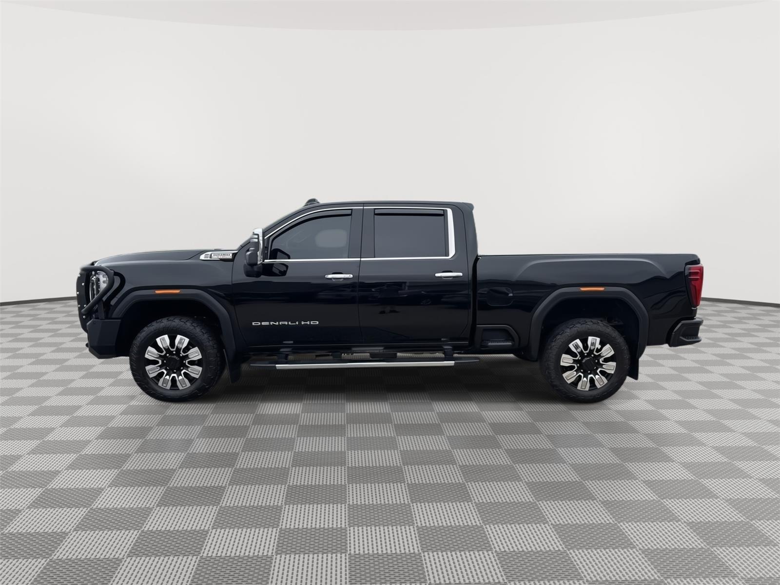 Certified 2025 GMC Sierra 2500HD Denali with VIN 1GT4UREY3SF118262 for sale in Kansas City