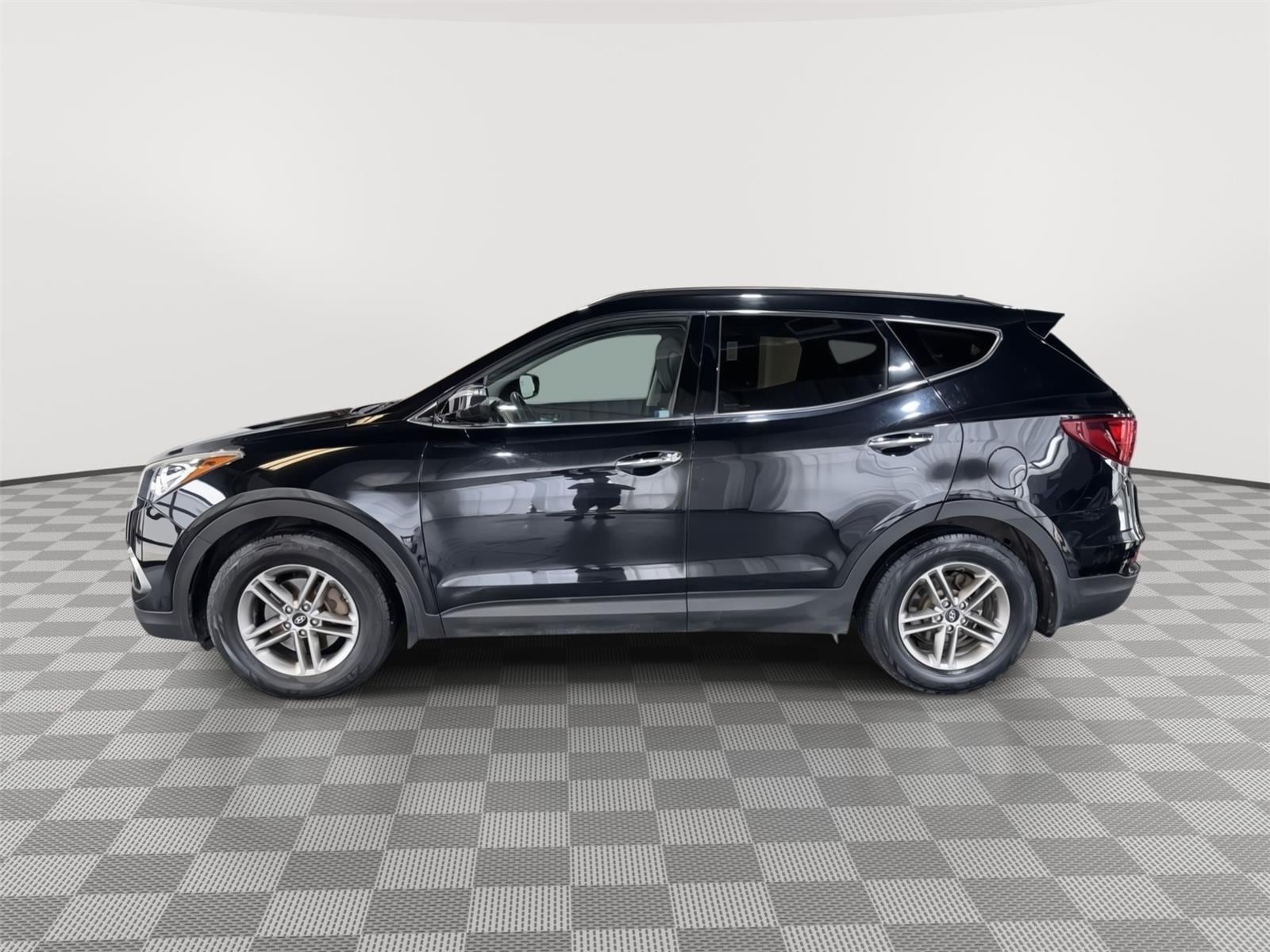 Used 2018 Hyundai Santa Fe Sport with VIN 5XYZUDLB6JG532123 for sale in Kansas City