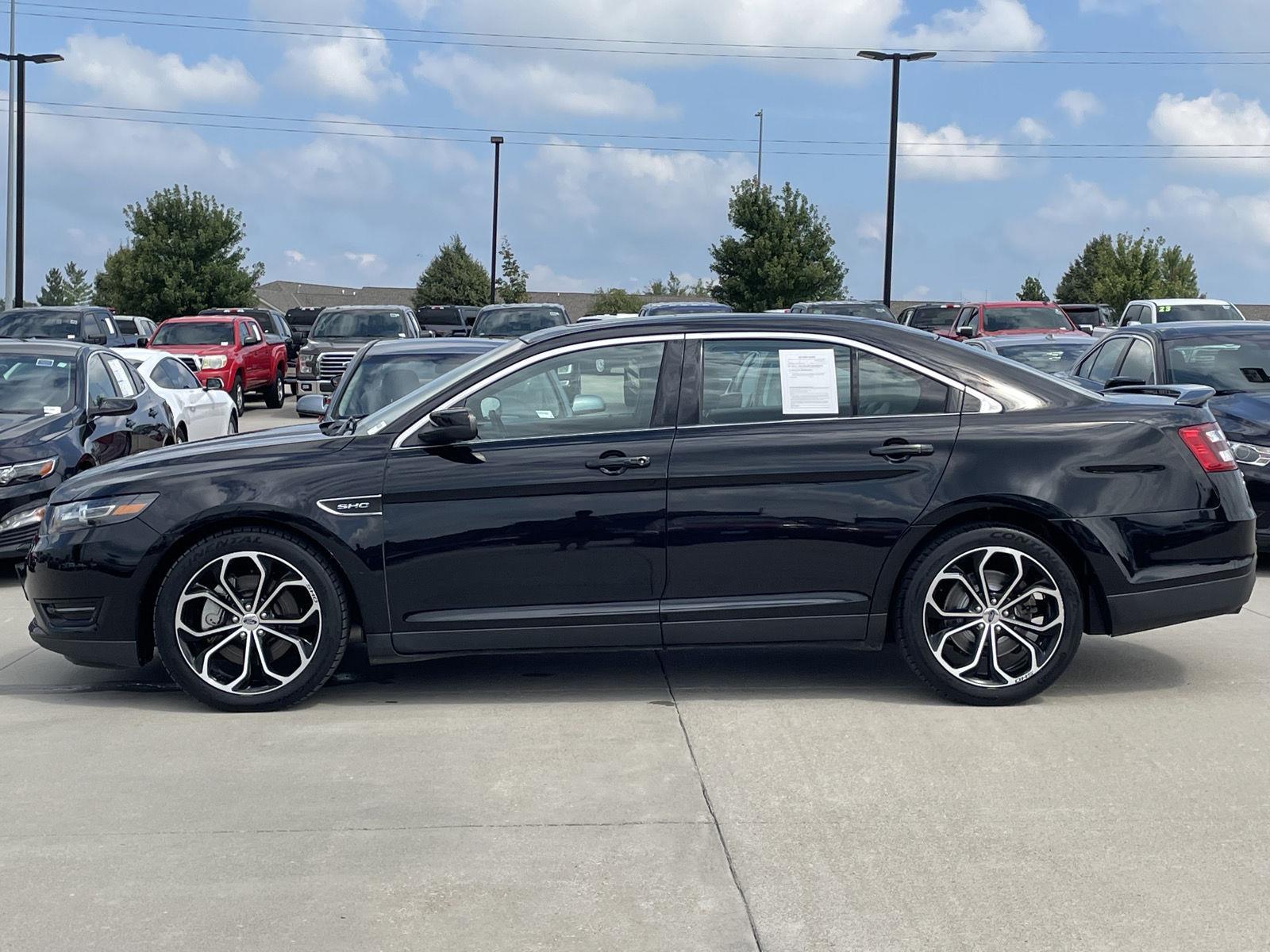 Used 2018 Ford Taurus SHO with VIN 1FAHP2KT4JG104071 for sale in Kansas City