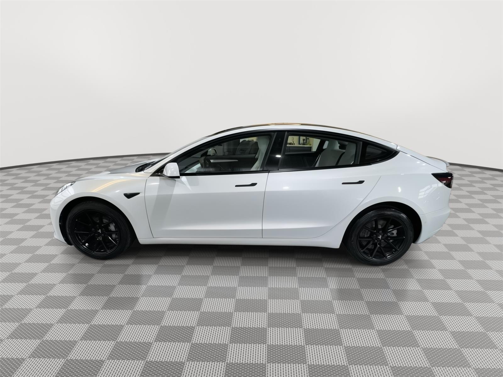 Used 2021 Tesla Model 3 Base with VIN 5YJ3E1EA6MF987507 for sale in Kansas City