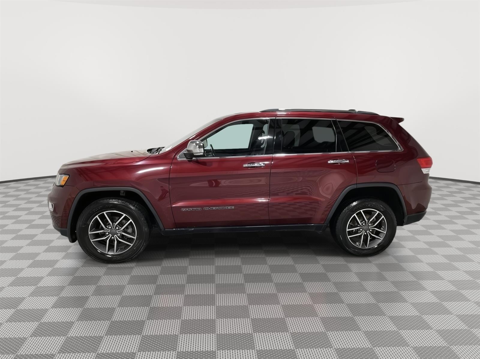Used 2019 Jeep Grand Cherokee Limited with VIN 1C4RJFBG7KC590247 for sale in Kansas City