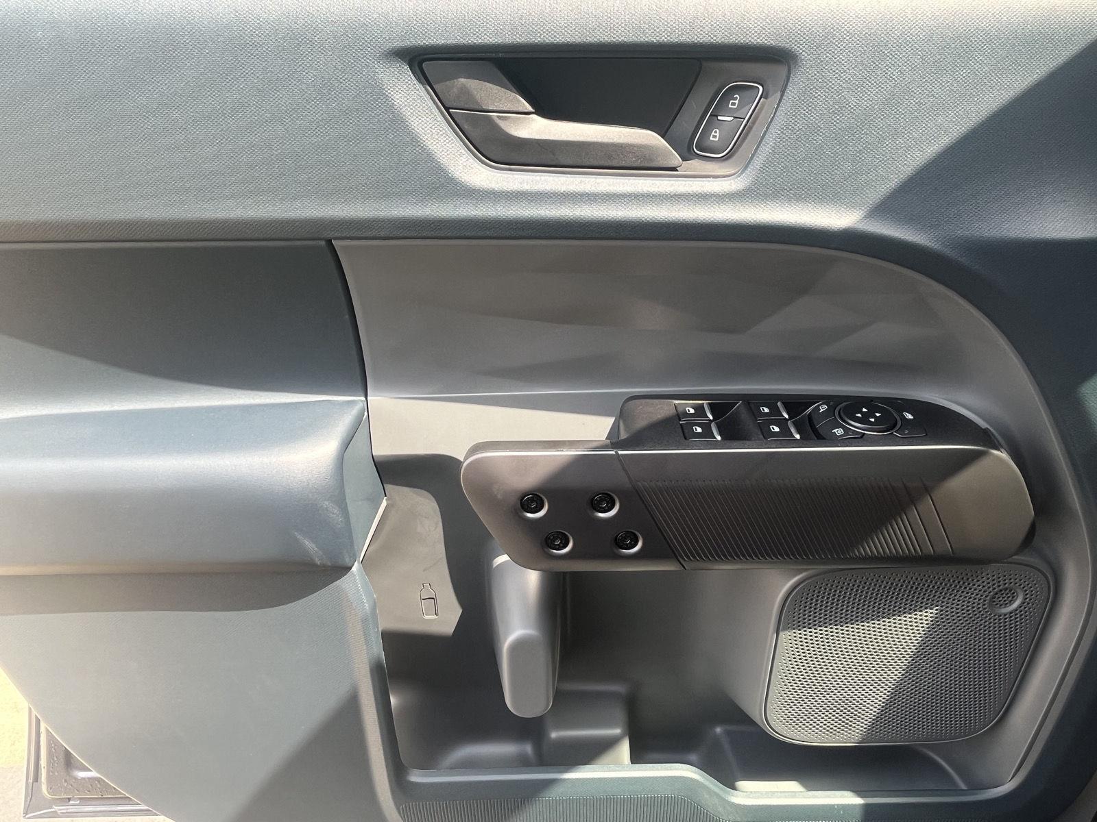 2026 Ford Maverick XLT - Photo 10