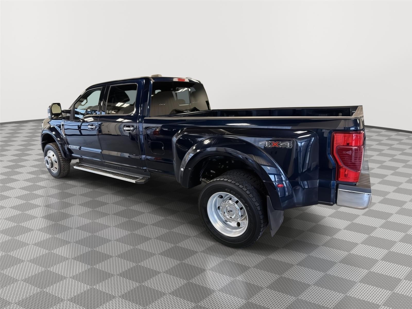 Certified 2022 Ford F-450 Super Duty Lariat with VIN 1FT8W4DT4NEF25327 for sale in Kansas City