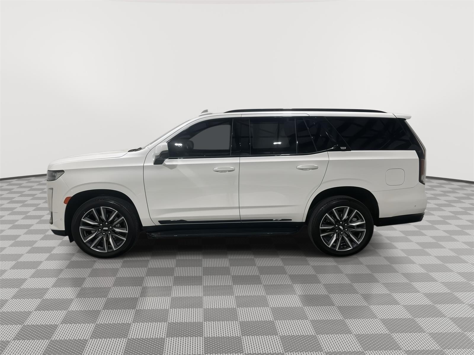 Used 2021 Cadillac Escalade Sport with VIN 1GYS4EKLXMR255347 for sale in Kansas City