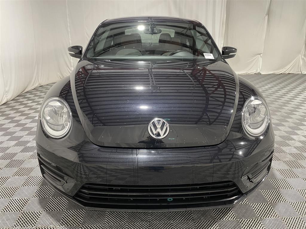 Used 2017 Volkswagen Beetle Classic with VIN 3VWF17AT7HM618513 for sale in Kansas City