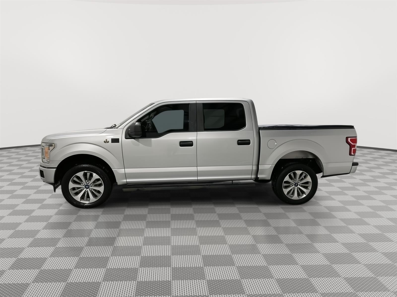 Used 2018 Ford F-150 XL with VIN 1FTEW1EG3JKC49009 for sale in Saint Joseph, MO