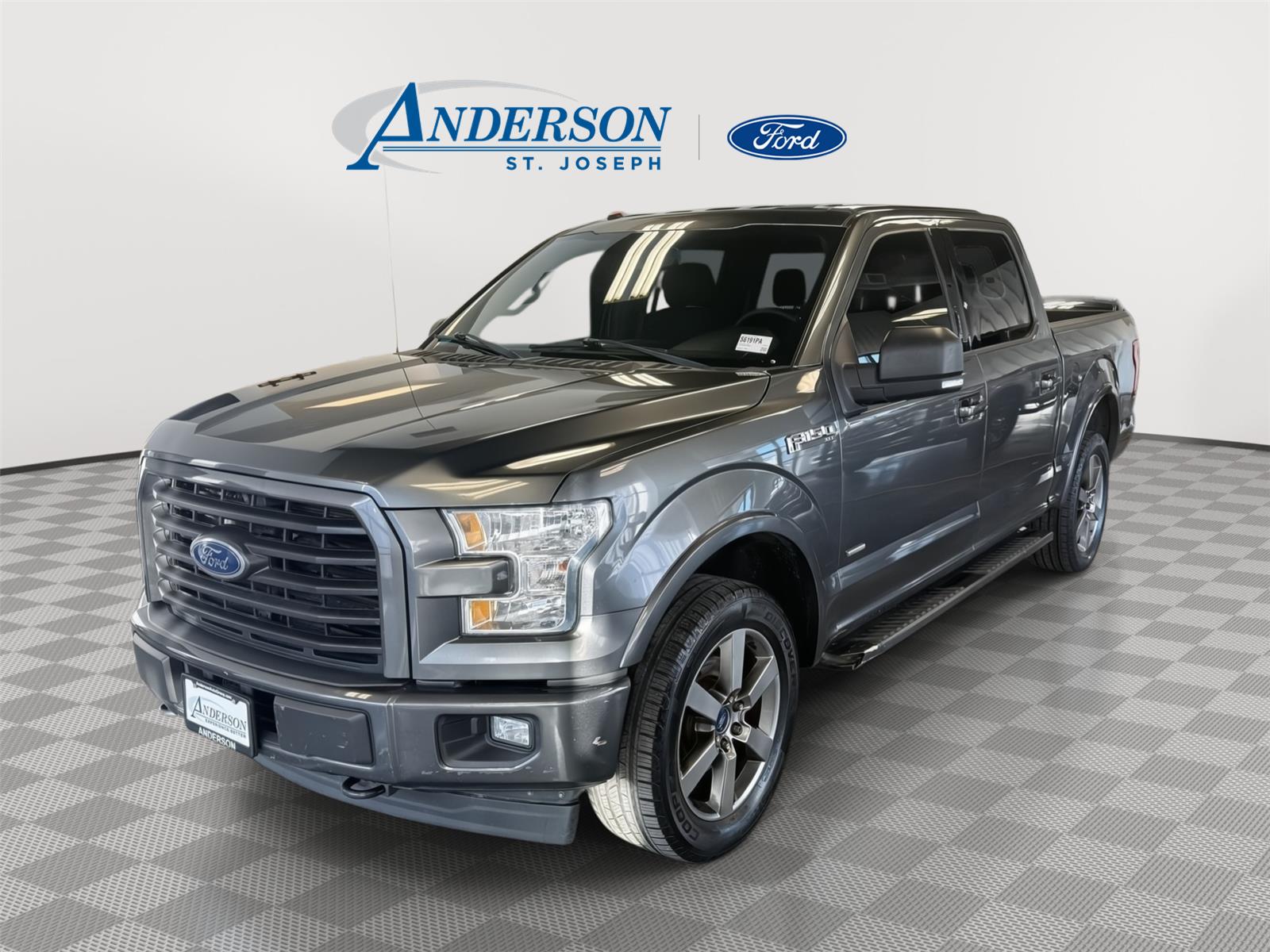 2017 Ford F-150 XLT's photo
