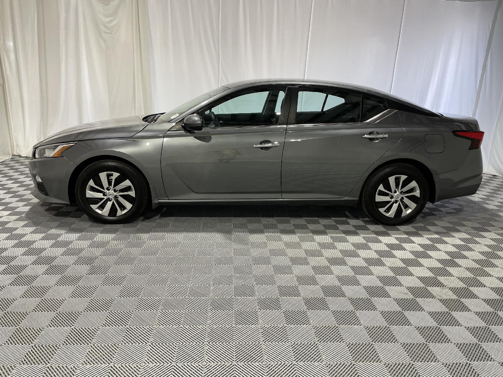 Used 2021 Nissan Altima S with VIN 1N4BL4BV7MN399620 for sale in Lincoln, NE