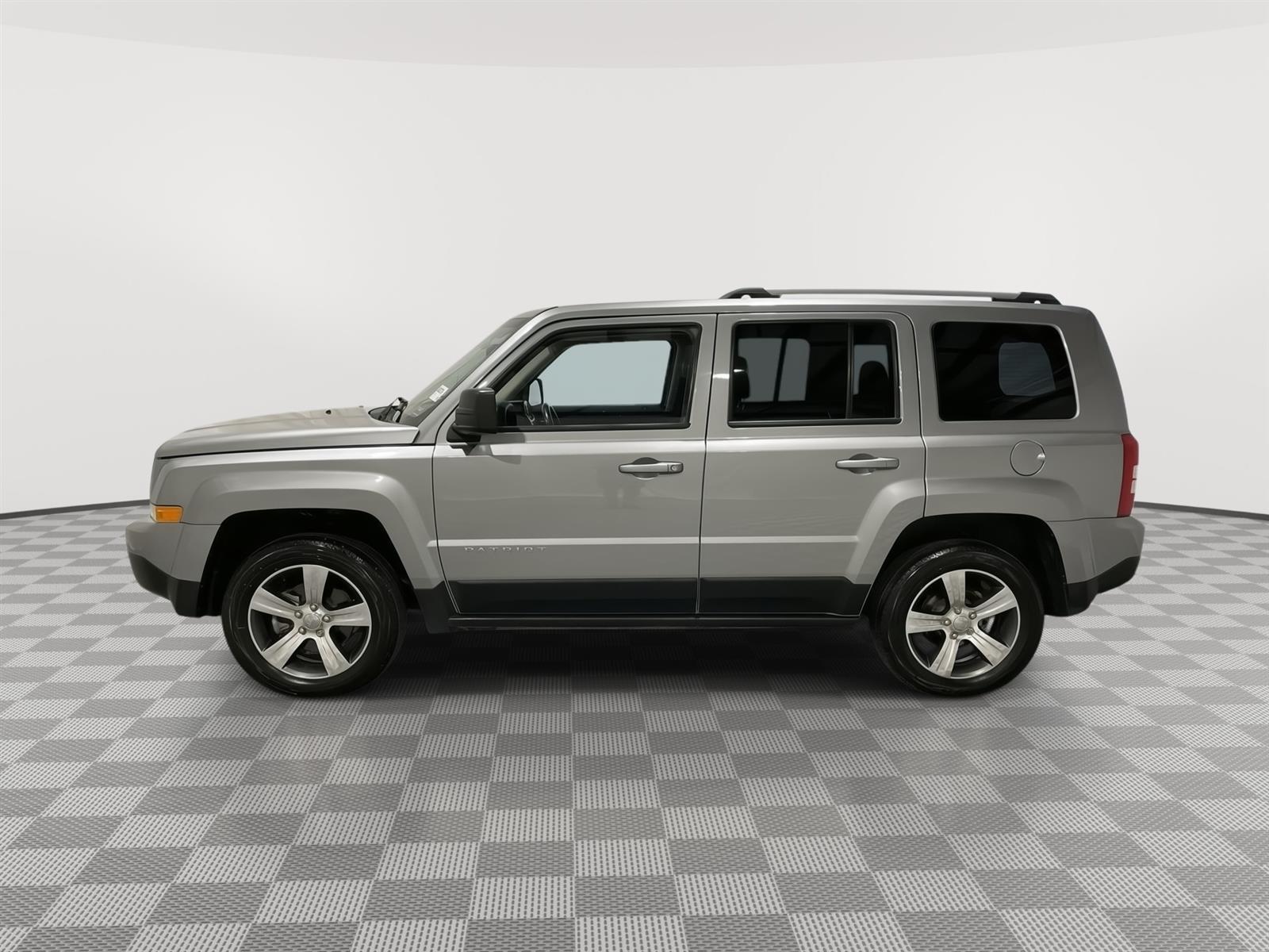 Used 2016 Jeep Patriot Latitude with VIN 1C4NJRFBXGD511735 for sale in Kansas City