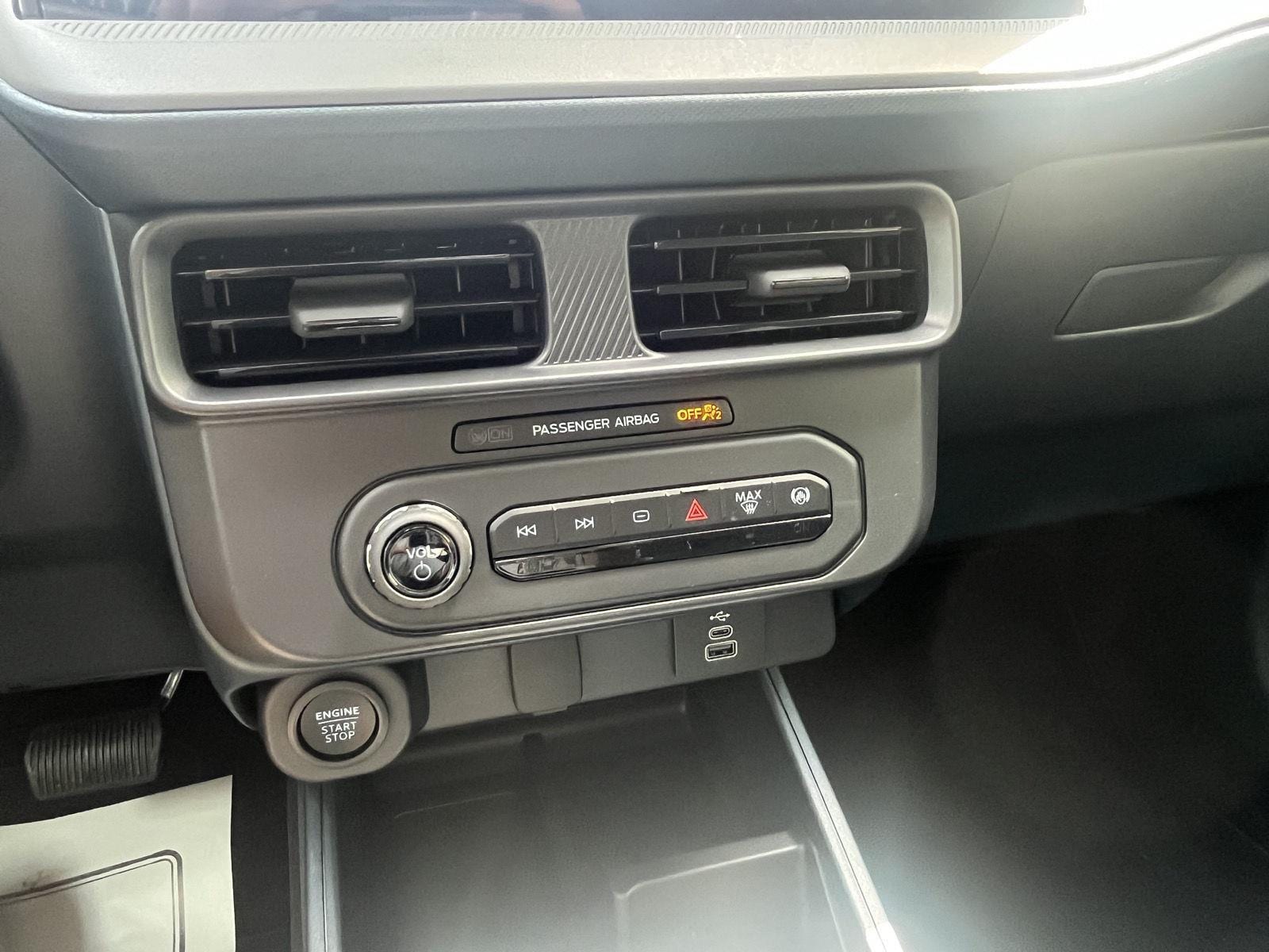 2026 Ford Maverick XLT - Photo 24