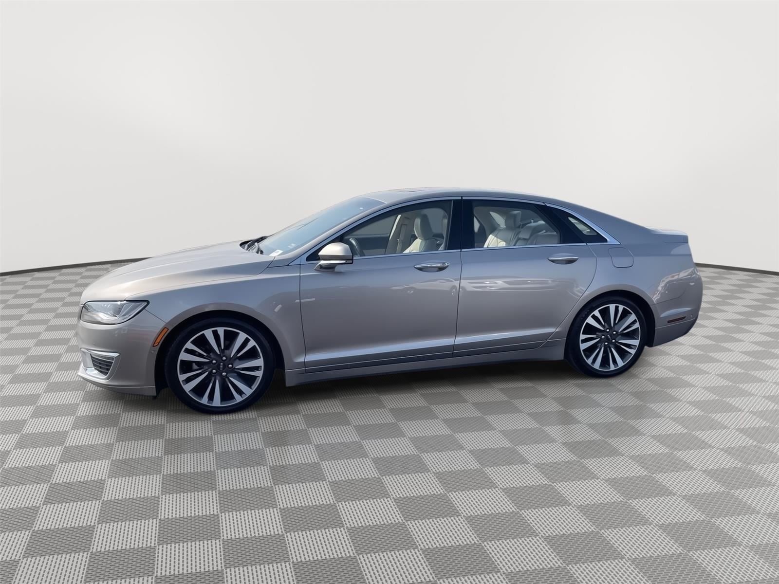 Used 2020 Lincoln MKZ Reserve II with VIN 3LN6L5F90LR620559 for sale in Kansas City