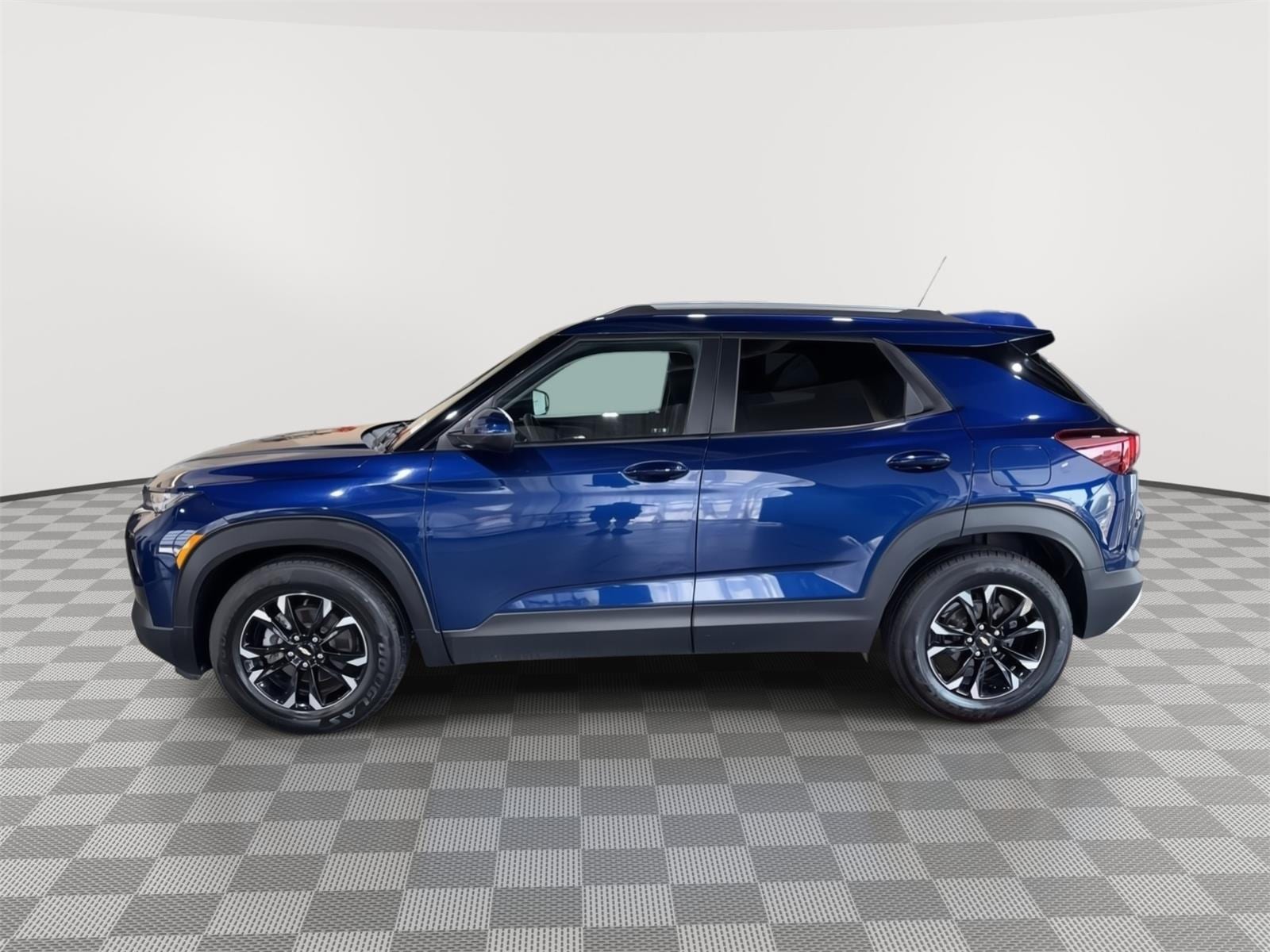 Used 2023 Chevrolet TrailBlazer LT with VIN KL79MPS23PB096057 for sale in Kansas City