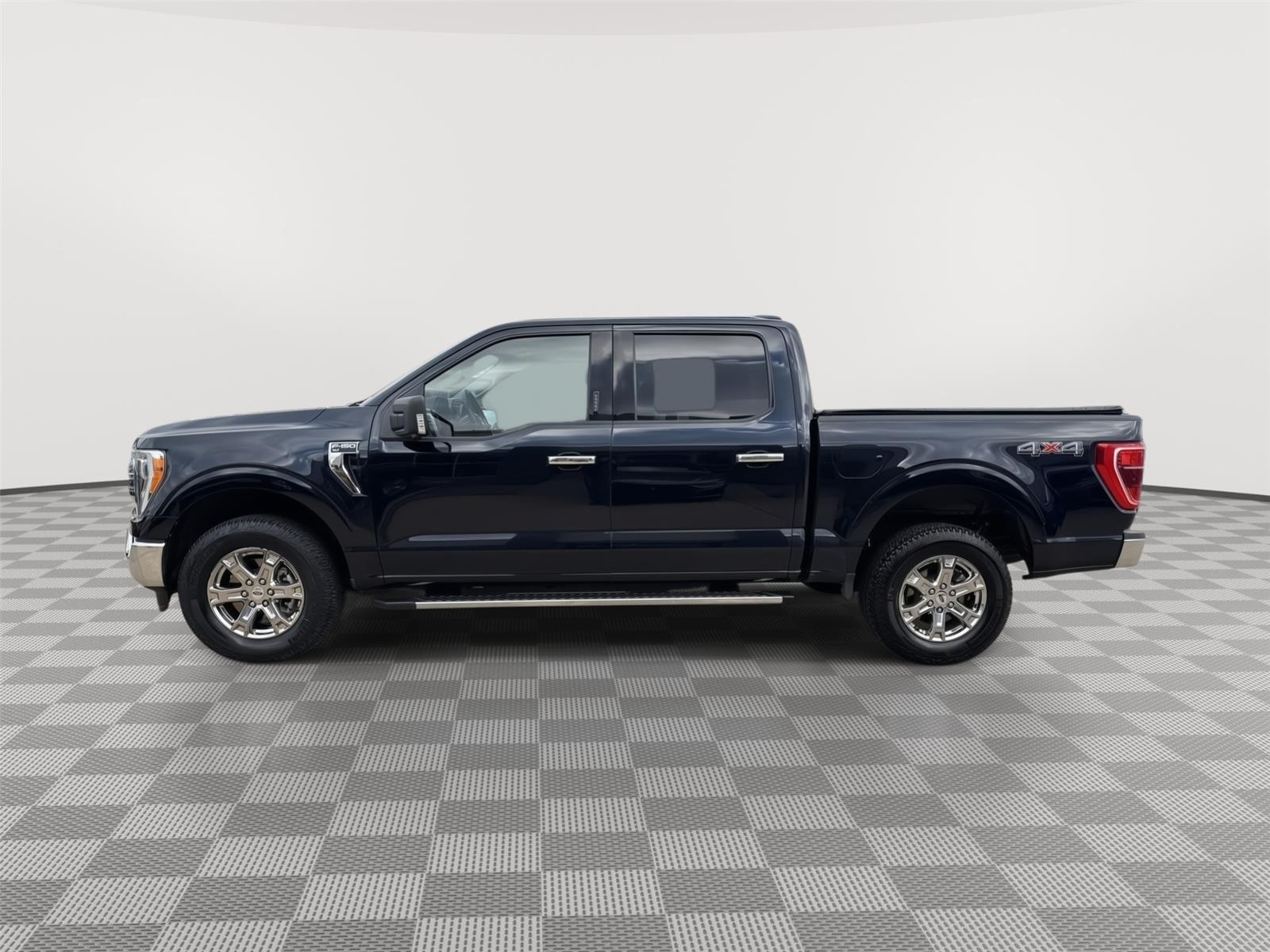 Used 2021 Ford F-150 XLT with VIN 1FTEW1EP3MFC26553 for sale in Kansas City