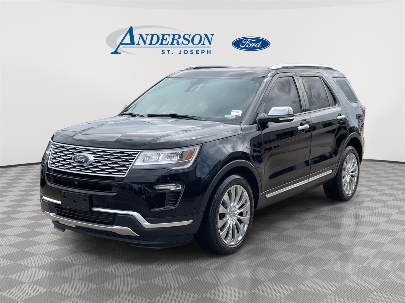 Used 2018 Ford Explorer Platinum with VIN 1FM5K8HT2JGC27191 for sale in Kansas City