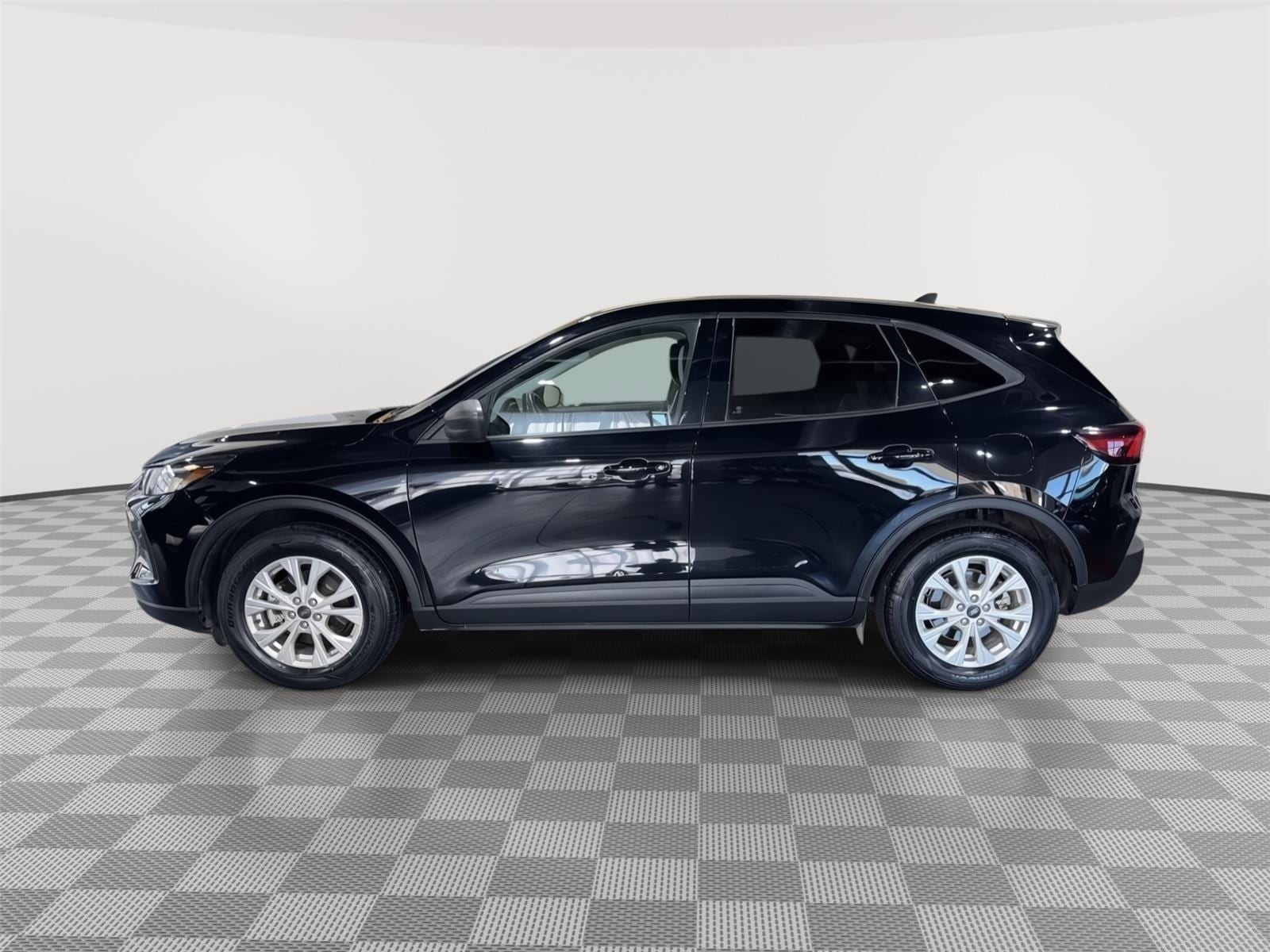 Used 2025 Ford Escape Active with VIN 1FMCU0GN2SUB04516 for sale in Kansas City