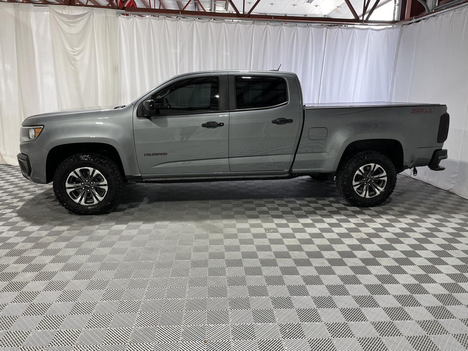 Used 2022 Chevrolet Colorado Z71 with VIN 1GCGTDEN8N1121927 for sale in Kansas City