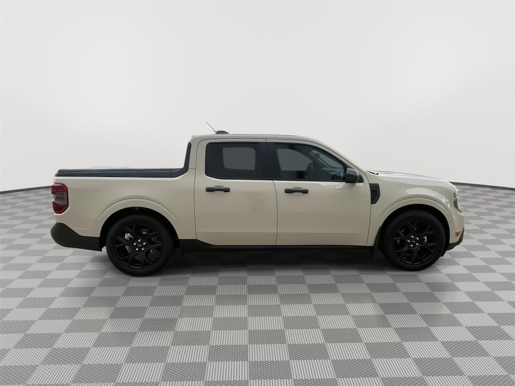 Used 2025 Ford Maverick XLT Truck SuperCrew