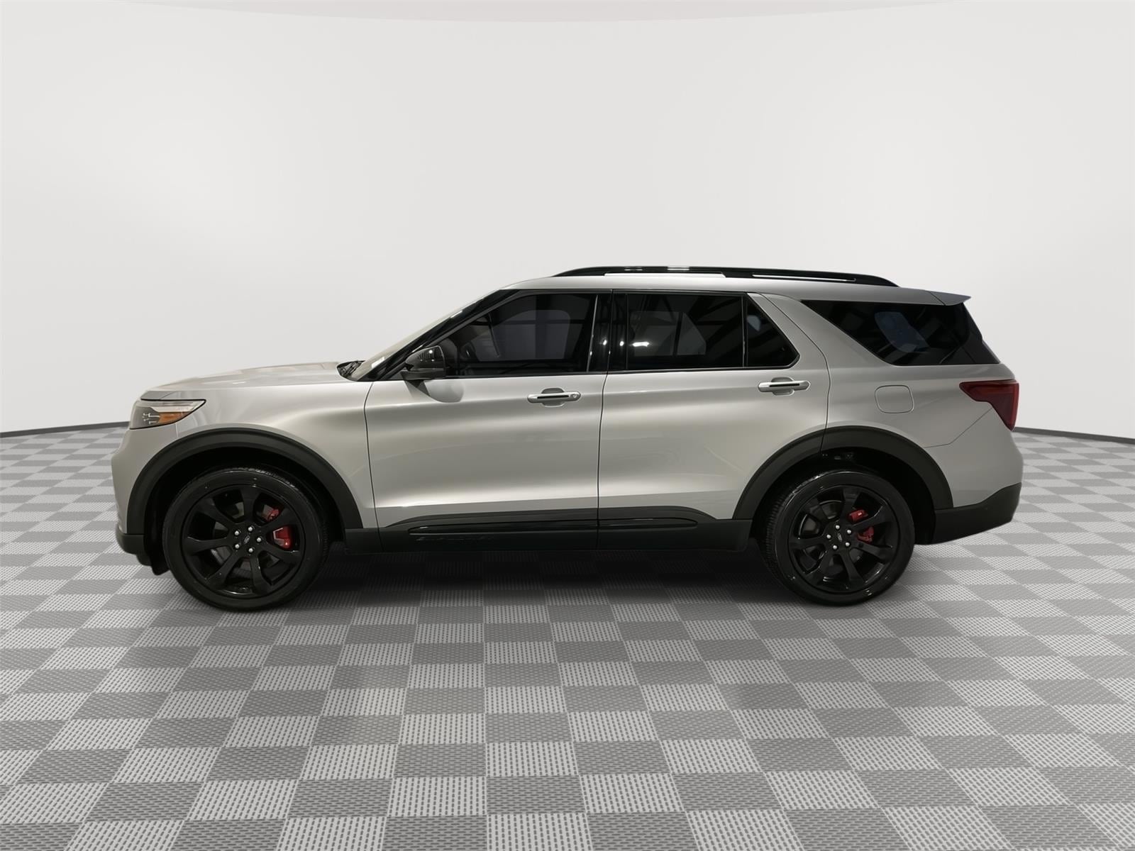 Used 2020 Ford Explorer ST with VIN 1FM5K8GC0LGA10792 for sale in Kansas City