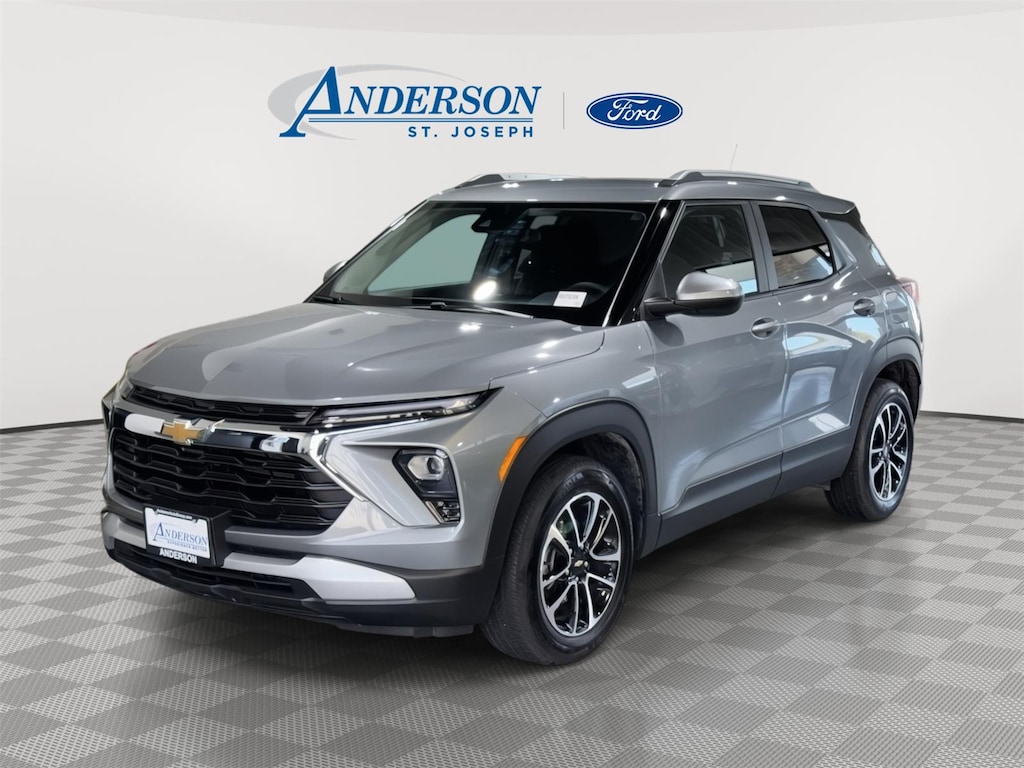 Used 2025 Chevrolet Trailblazer LT SUV