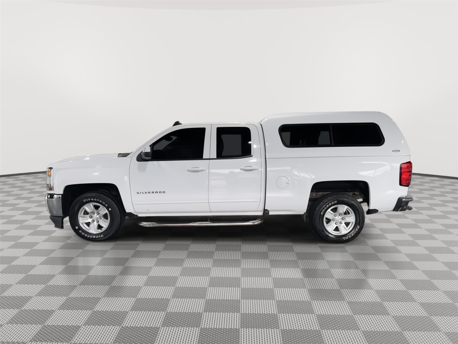 Used 2016 Chevrolet Silverado 1500 LT with VIN 1GCRCREC3GZ232491 for sale in Kansas City