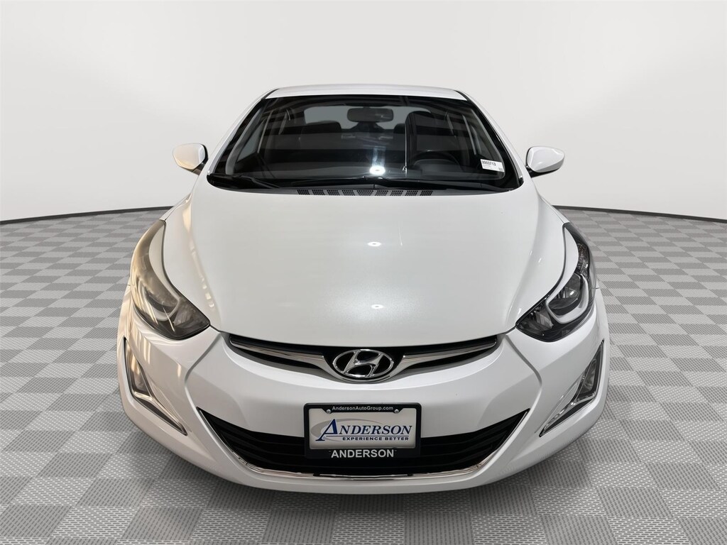 Used 2016 Hyundai Elantra SE Sedan