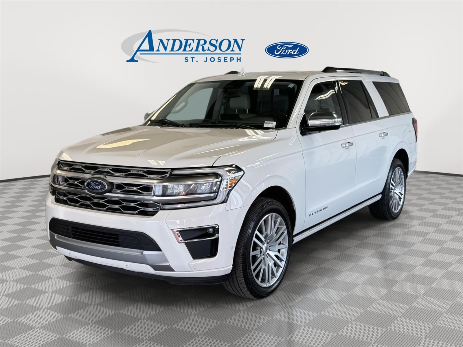 2024 Ford Expedition Platinum's photo