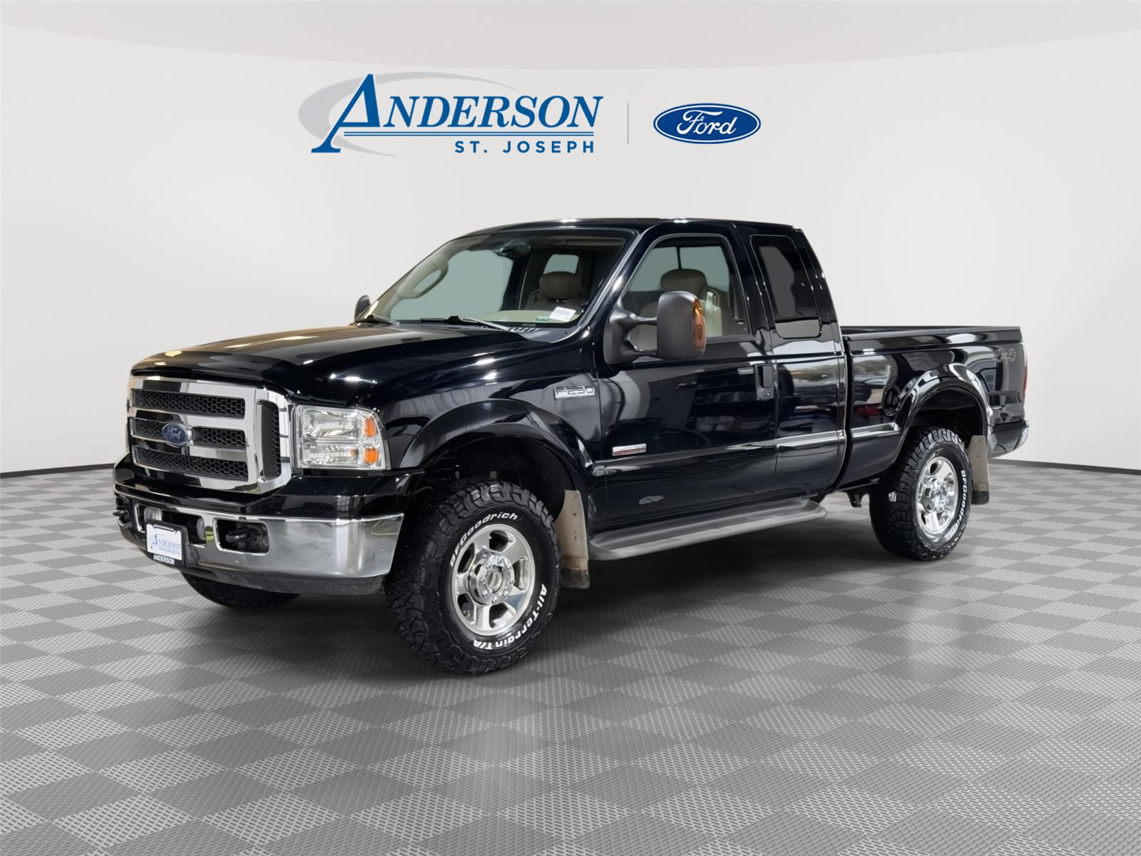 Used 2005 Ford Super Duty F-250 Supercab 142 XL 4WD Truck Super Cab