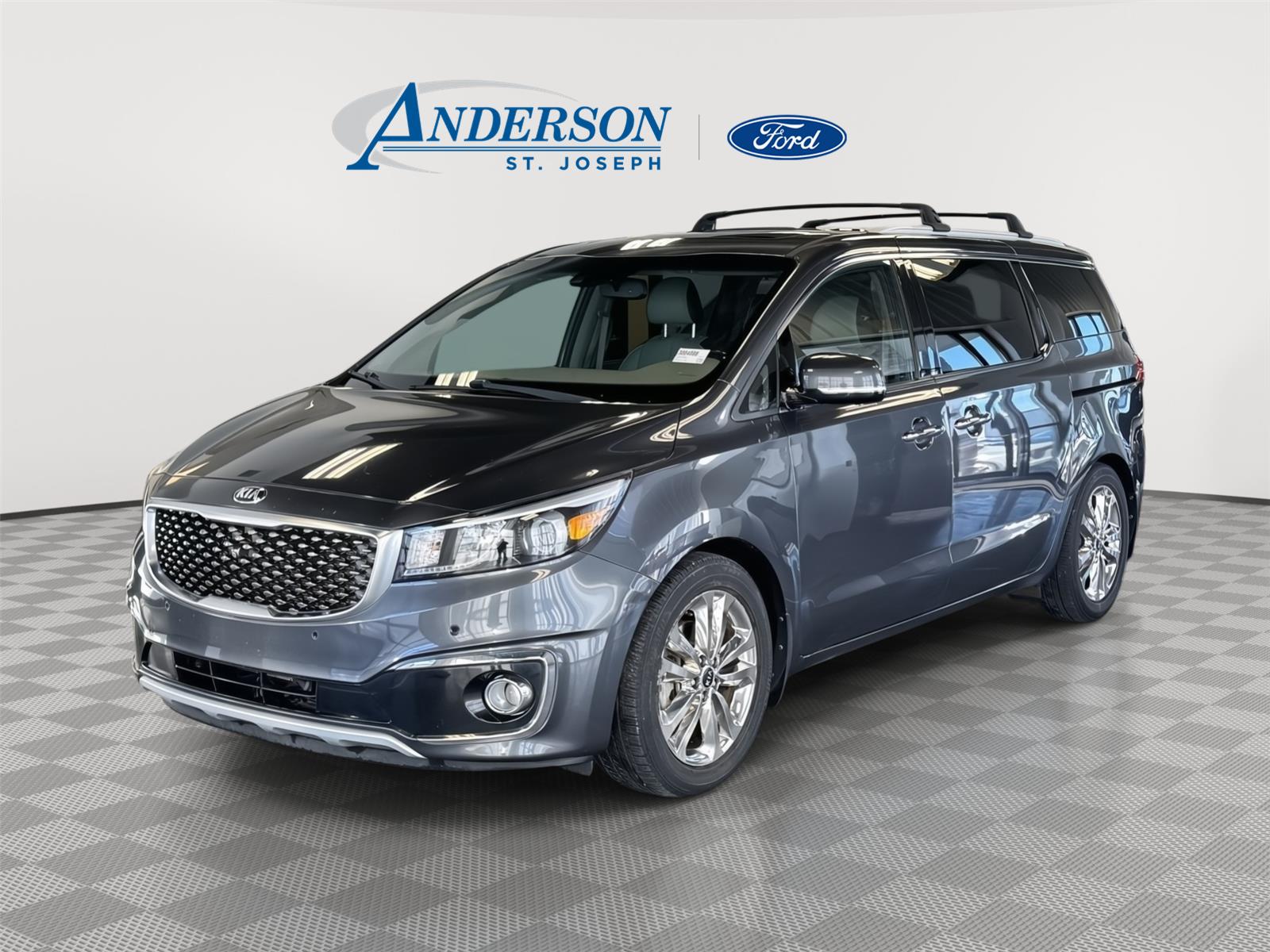 2015 Kia Sedona SX Limited's photo