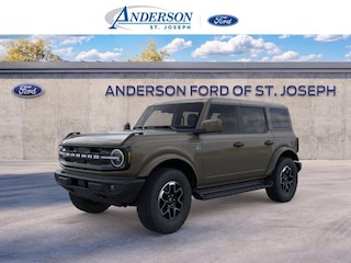 2026 Ford Bronco Outer Banks SUV