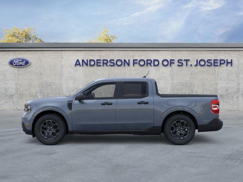 New 2025 Ford Maverick XLT Truck SuperCrew